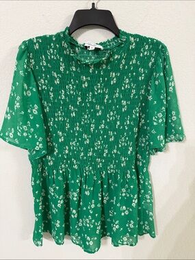 Sweet Rain Green Floral Blouse